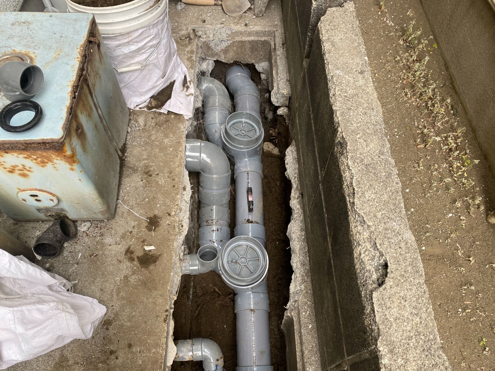 【藤沢市鵠沼藤ヶ谷｜排水マス5カ所改修工事】